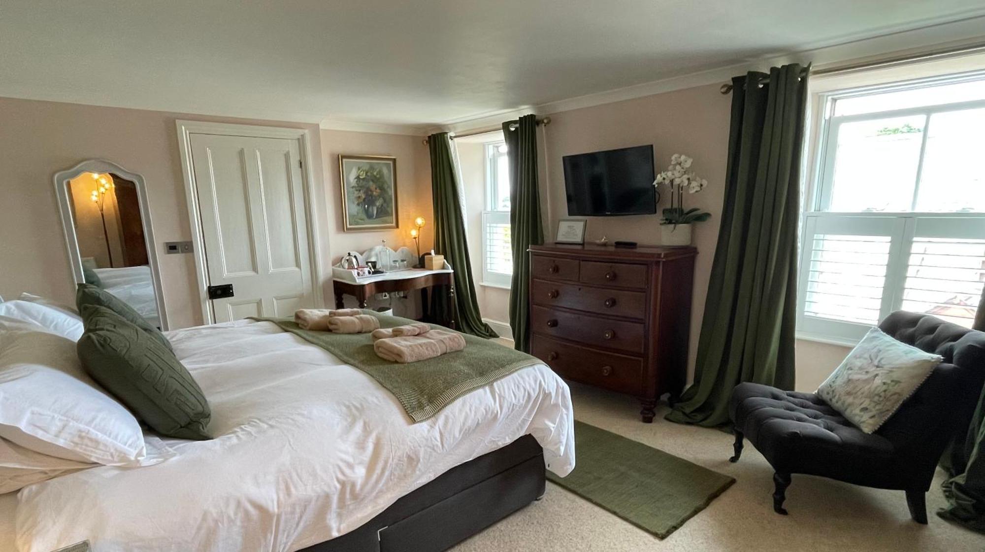 Treveighan Farmhouse Saint Teath ภายนอก รูปภาพ